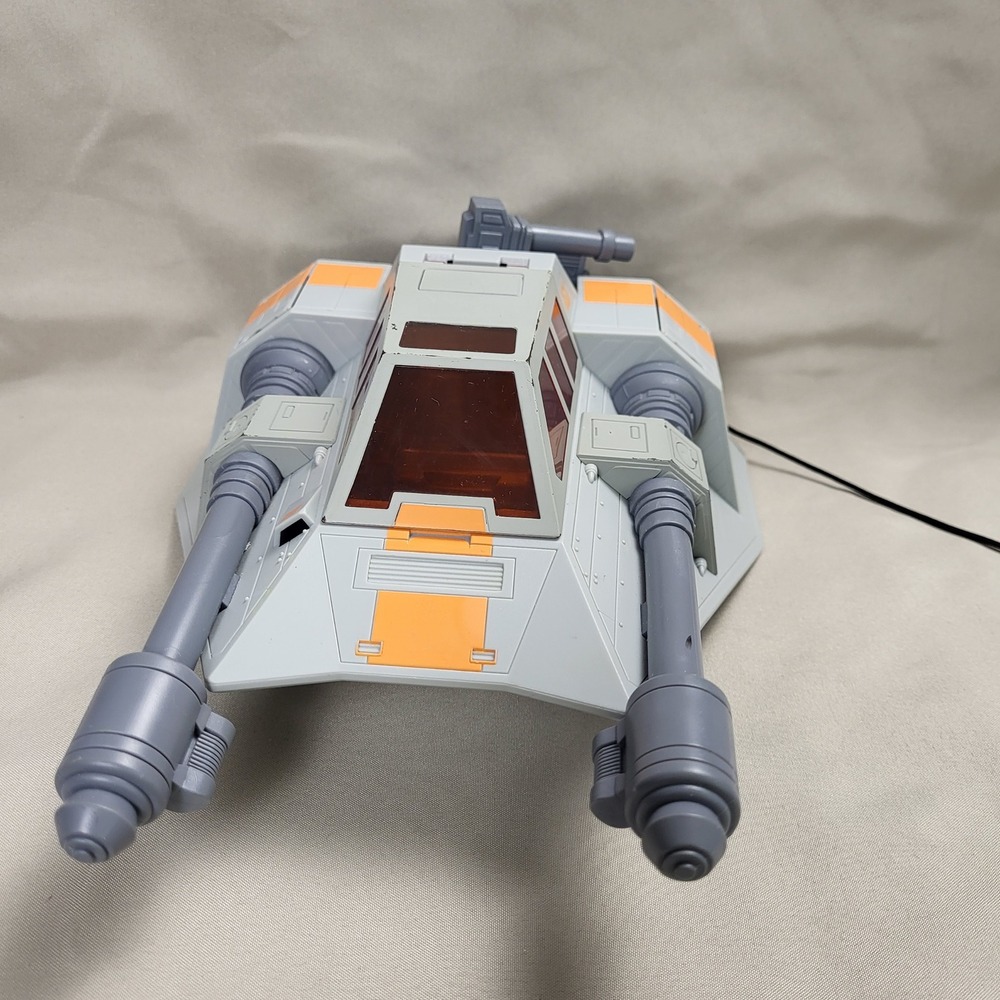 Star Wars Snowspeeder Vehicle Hasbro 2001 Hoth w/ Harpoon Cable